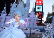 Disney Construye Castillo de Hielo en Times Square